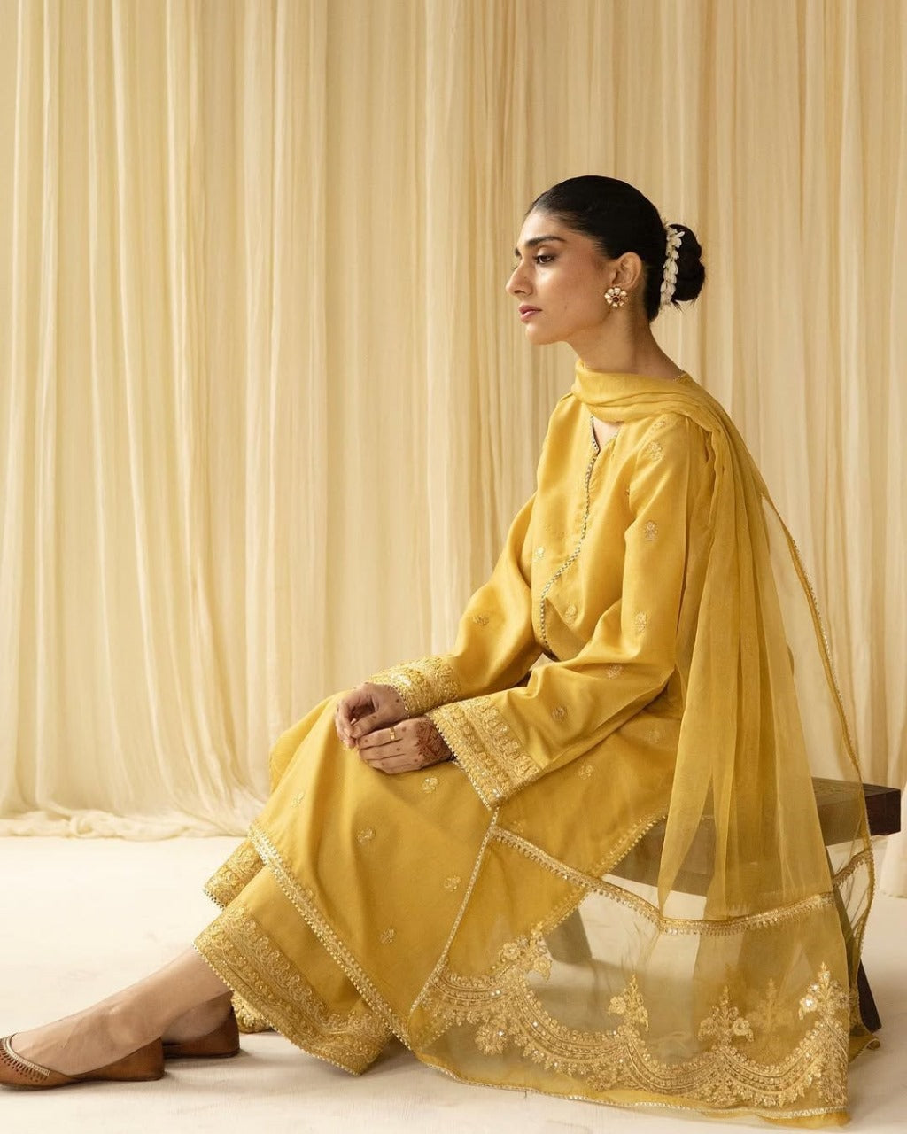 Mehra lawn 3-piece Stiched Eid Arrival