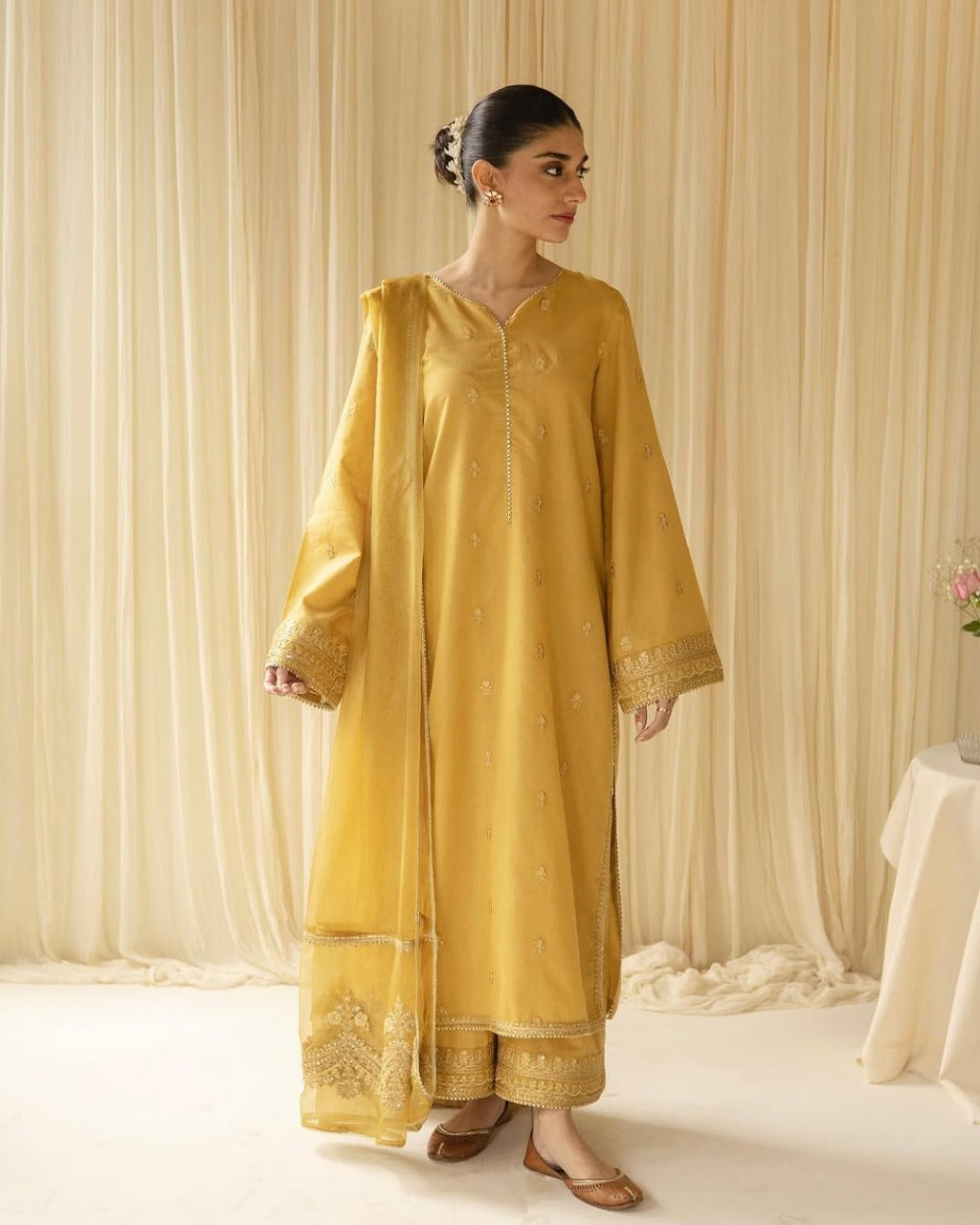 Mehra lawn 3-piece Stiched Eid Arrival